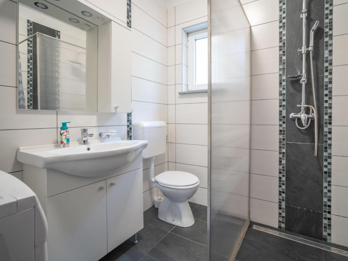 Apartment By Interhome ยาดราโนโว ภายนอก รูปภาพ